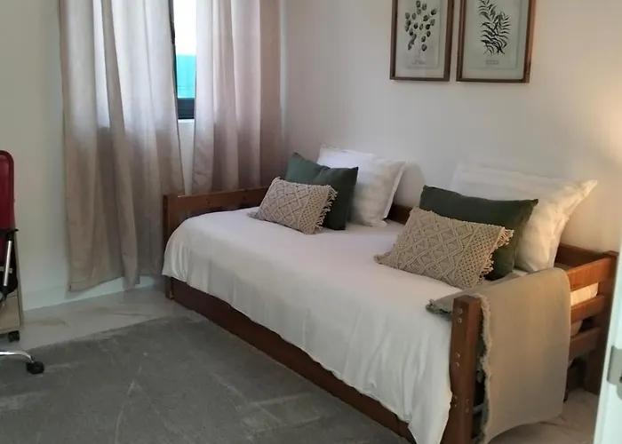 Costa * 噶凡哈达纳扎雷